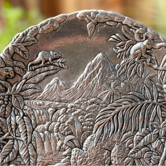 Arthur's Court Rainforest 1991 Plate - Picture 3 of 8